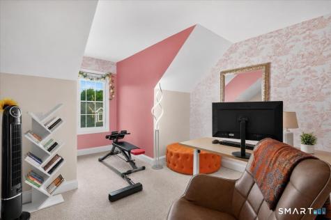 15 Freedom Way East Lyme CT 06357