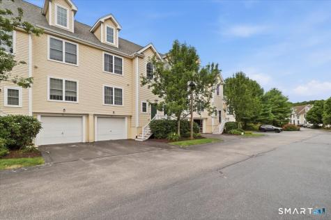 15 Freedom Way East Lyme CT 06357