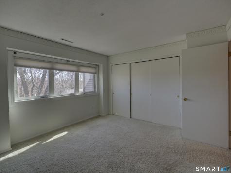 412 Pilgrim Harbor Wallingford CT 06492