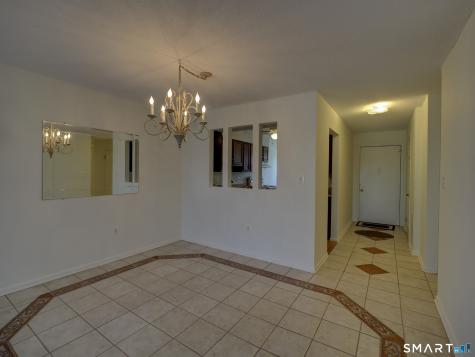 412 Pilgrim Harbor Wallingford CT 06492