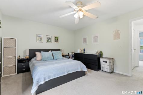 49 Thames Height Lane Groton CT 06340