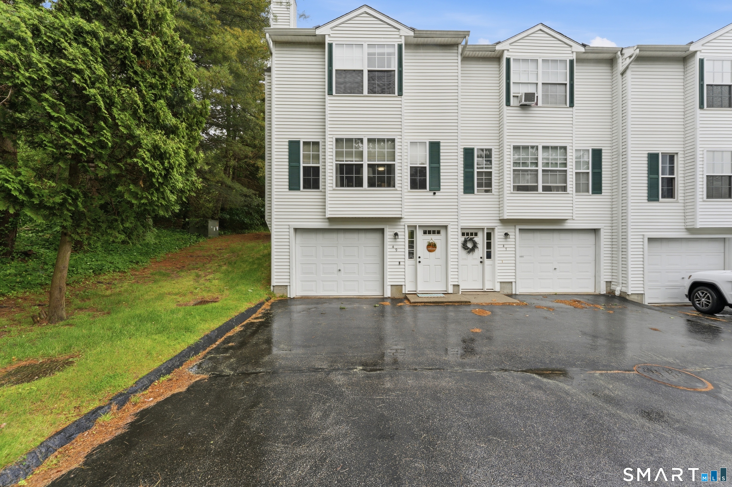 49 Thames Height Lane Groton CT 06340
