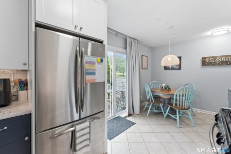 49 Thames Height Lane Groton CT 06340
