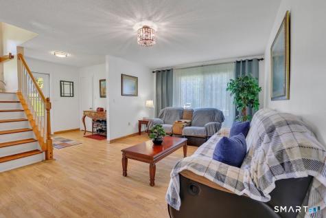 11 Watch Hill Circle Cromwell CT 06416