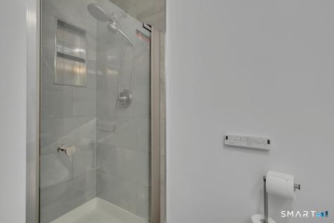 11 Watch Hill Circle Cromwell CT 06416
