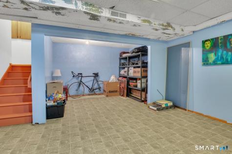 11 Watch Hill Circle Cromwell CT 06416