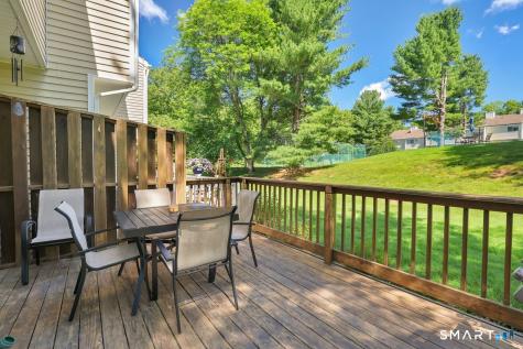 11 Watch Hill Circle Cromwell CT 06416