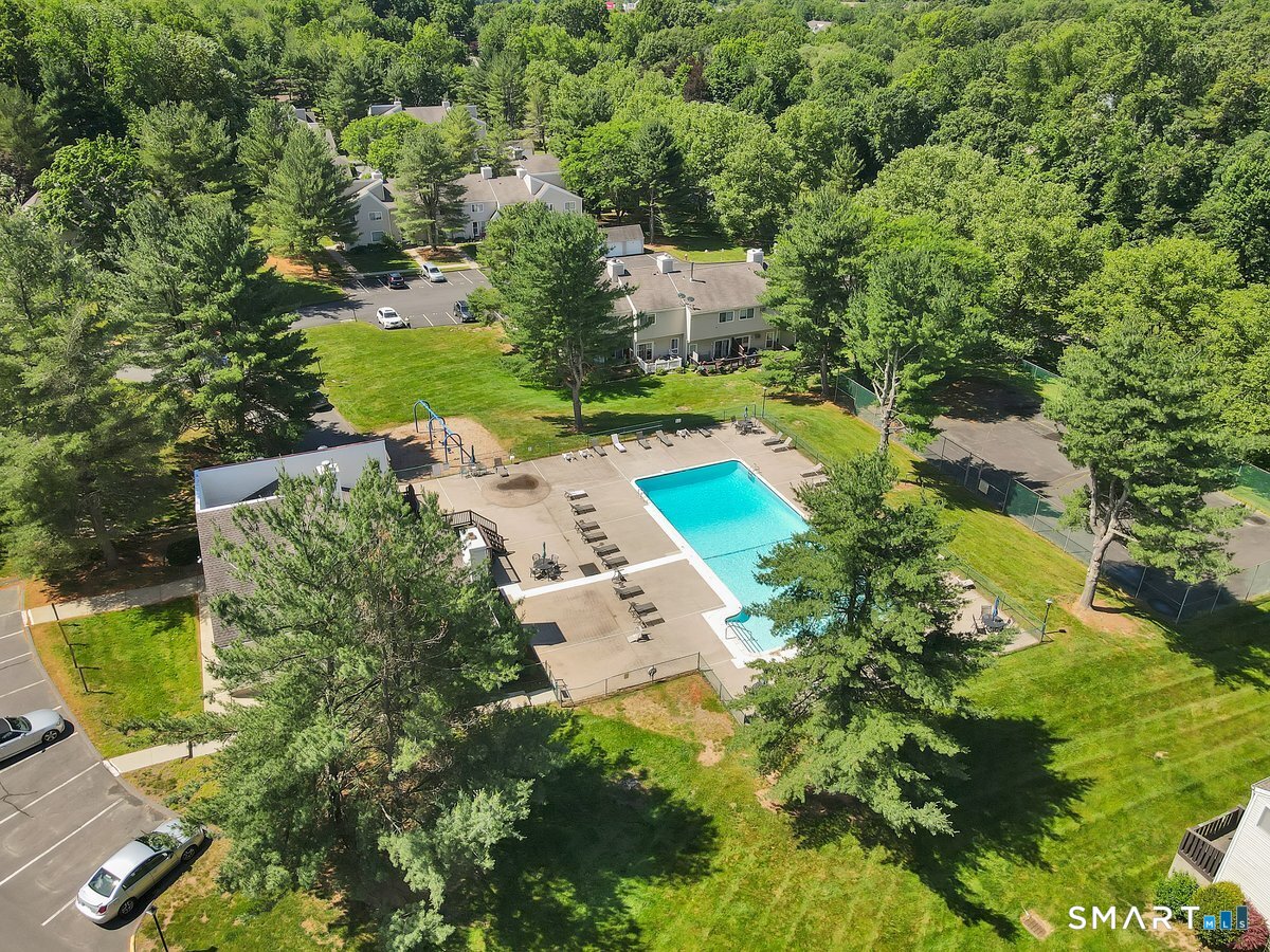 11 Watch Hill Circle Cromwell CT 06416