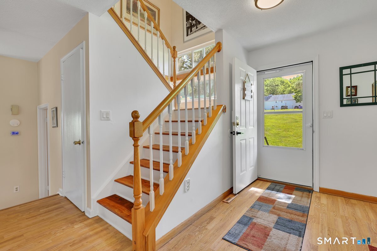 11 Watch Hill Circle Cromwell CT 06416