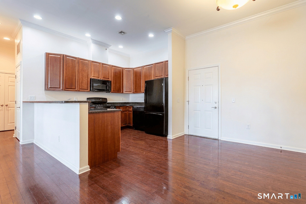 1 King Philip Drive West Hartford CT 06117