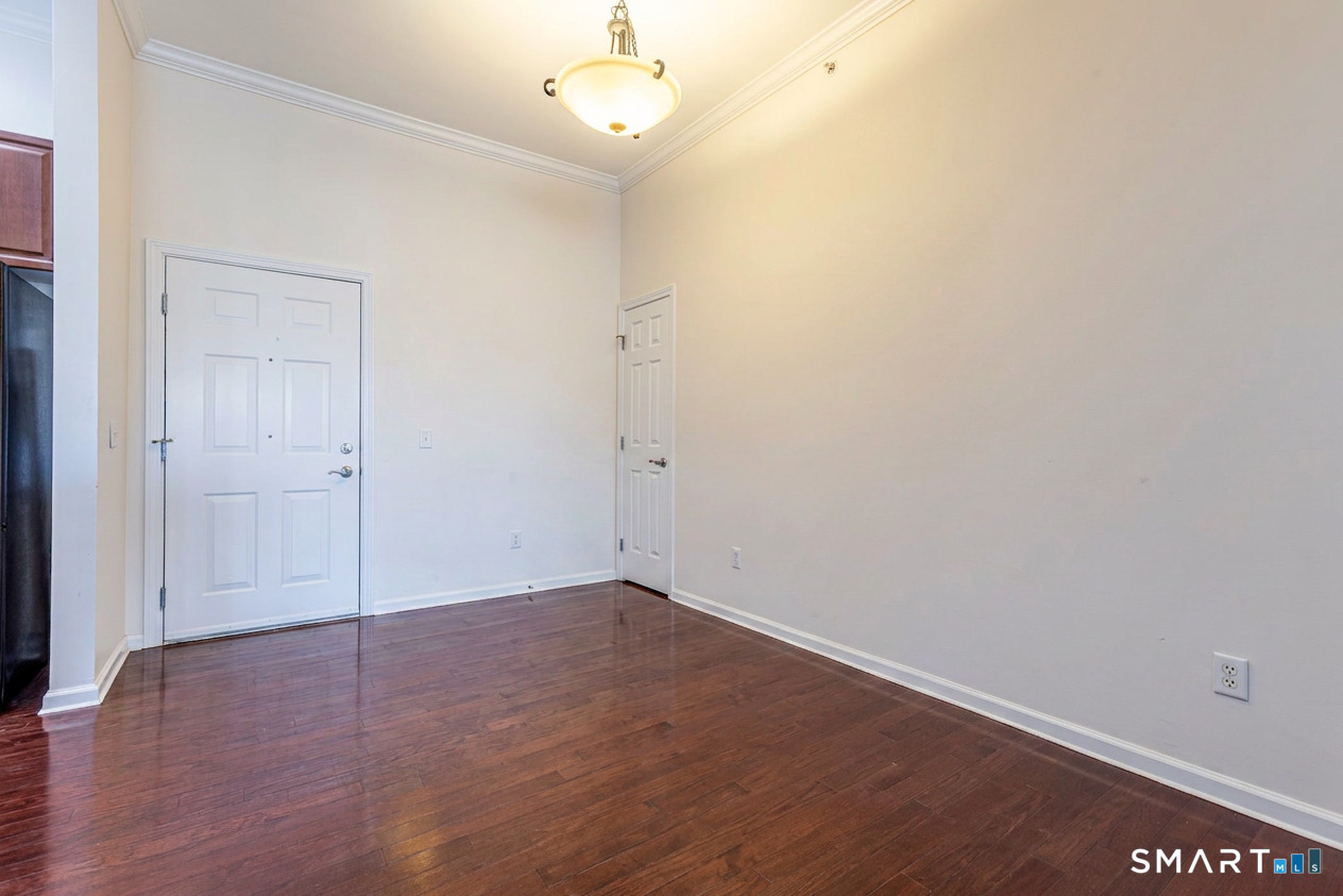 1 King Philip Drive West Hartford CT 06117