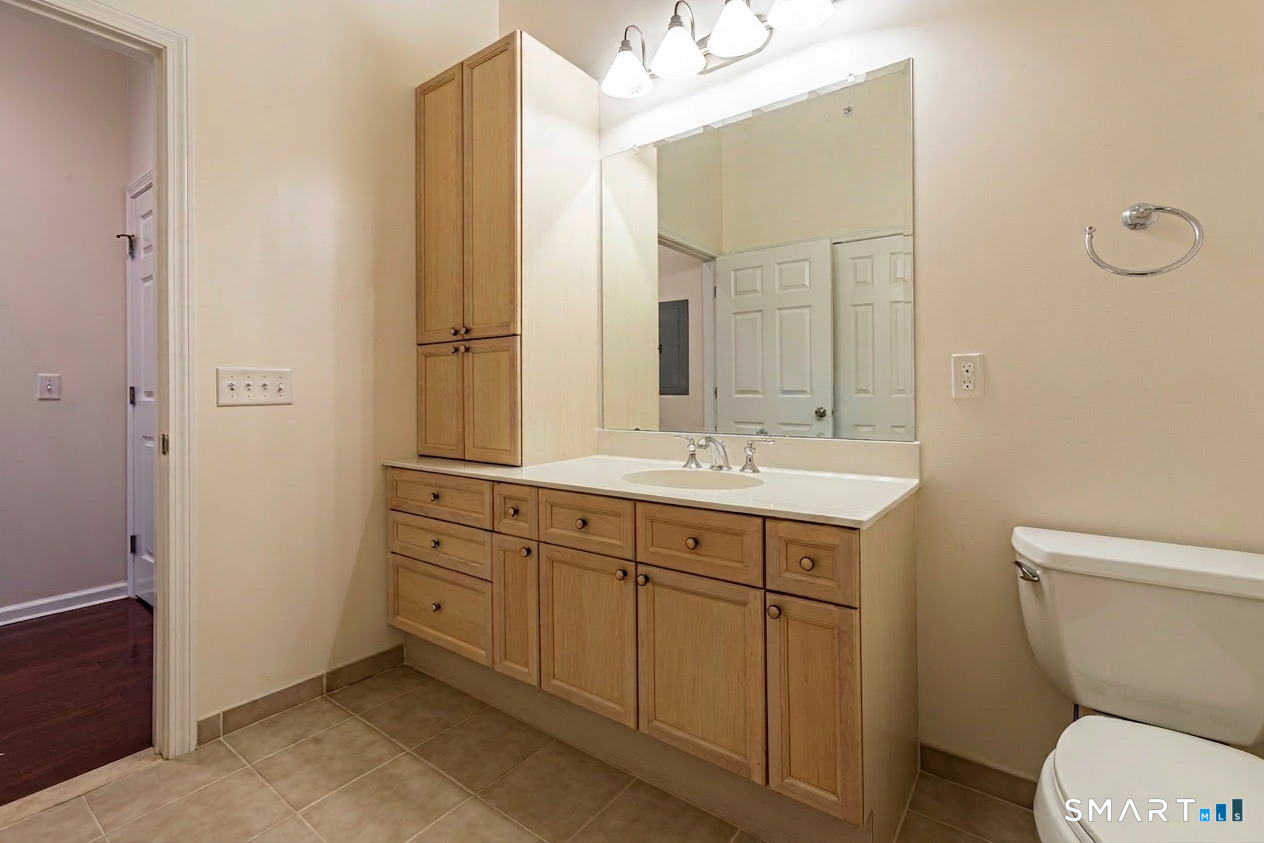 1 King Philip Drive West Hartford CT 06117