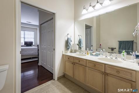 1 King Philip Drive West Hartford CT 06117