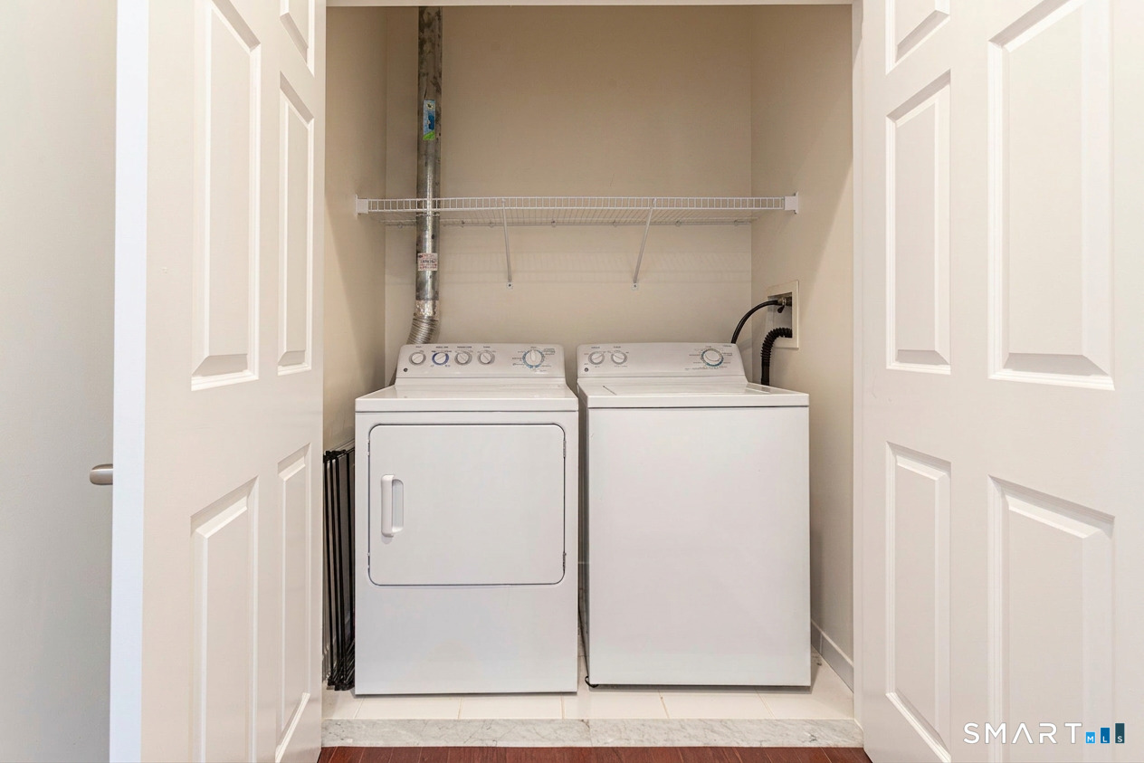 1 King Philip Drive West Hartford CT 06117
