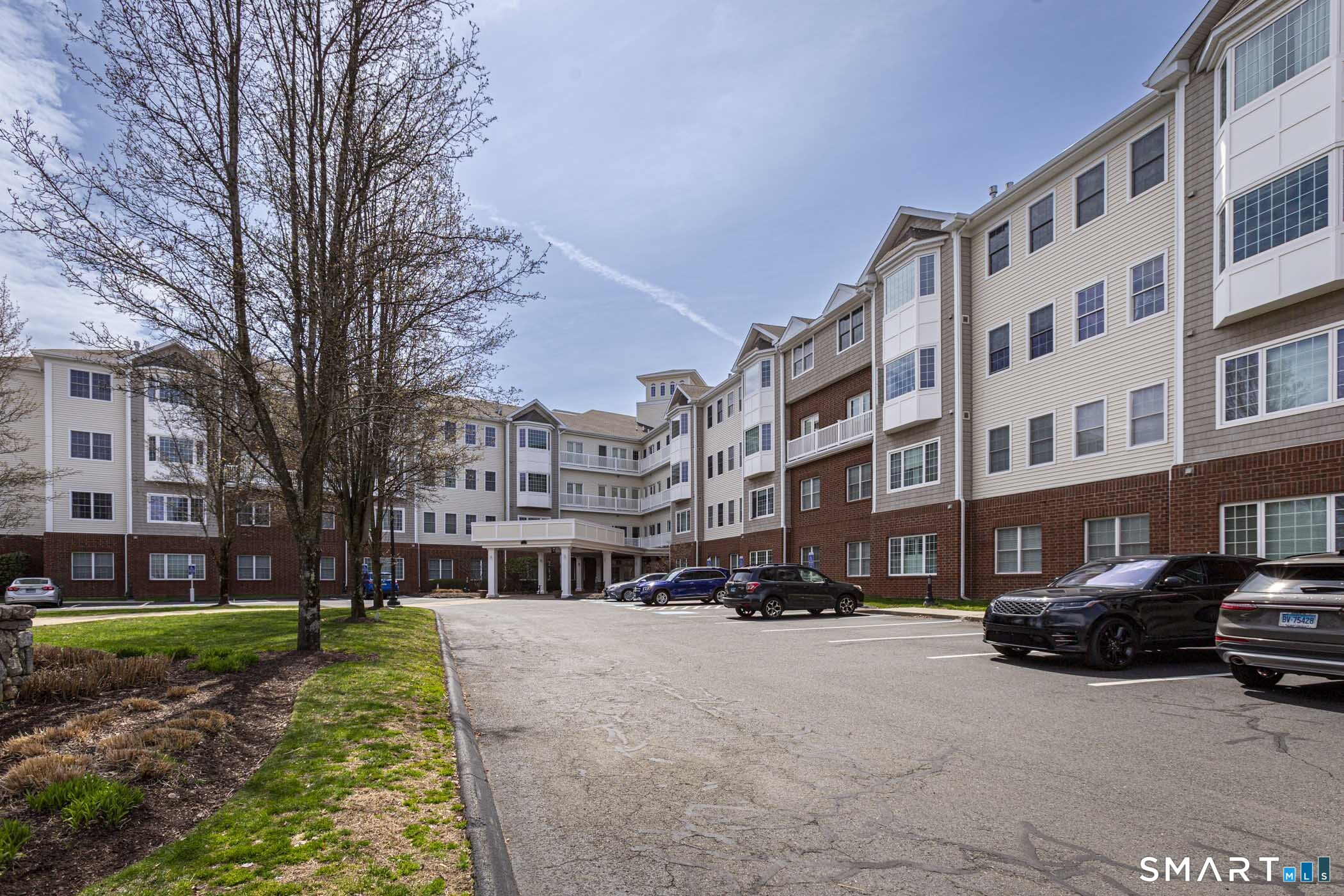 1 King Philip Drive West Hartford CT 06117