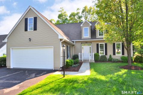 18 Cavendish Place Avon CT 06001