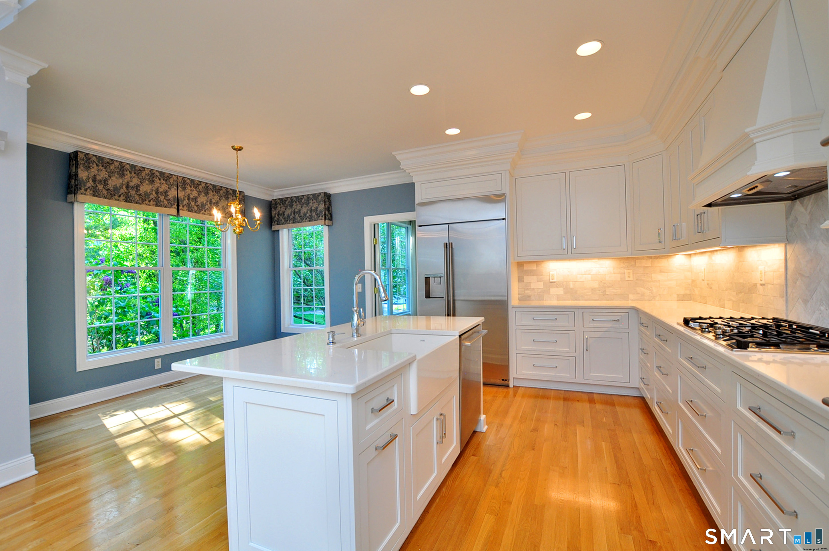 18 Cavendish Place Avon CT 06001