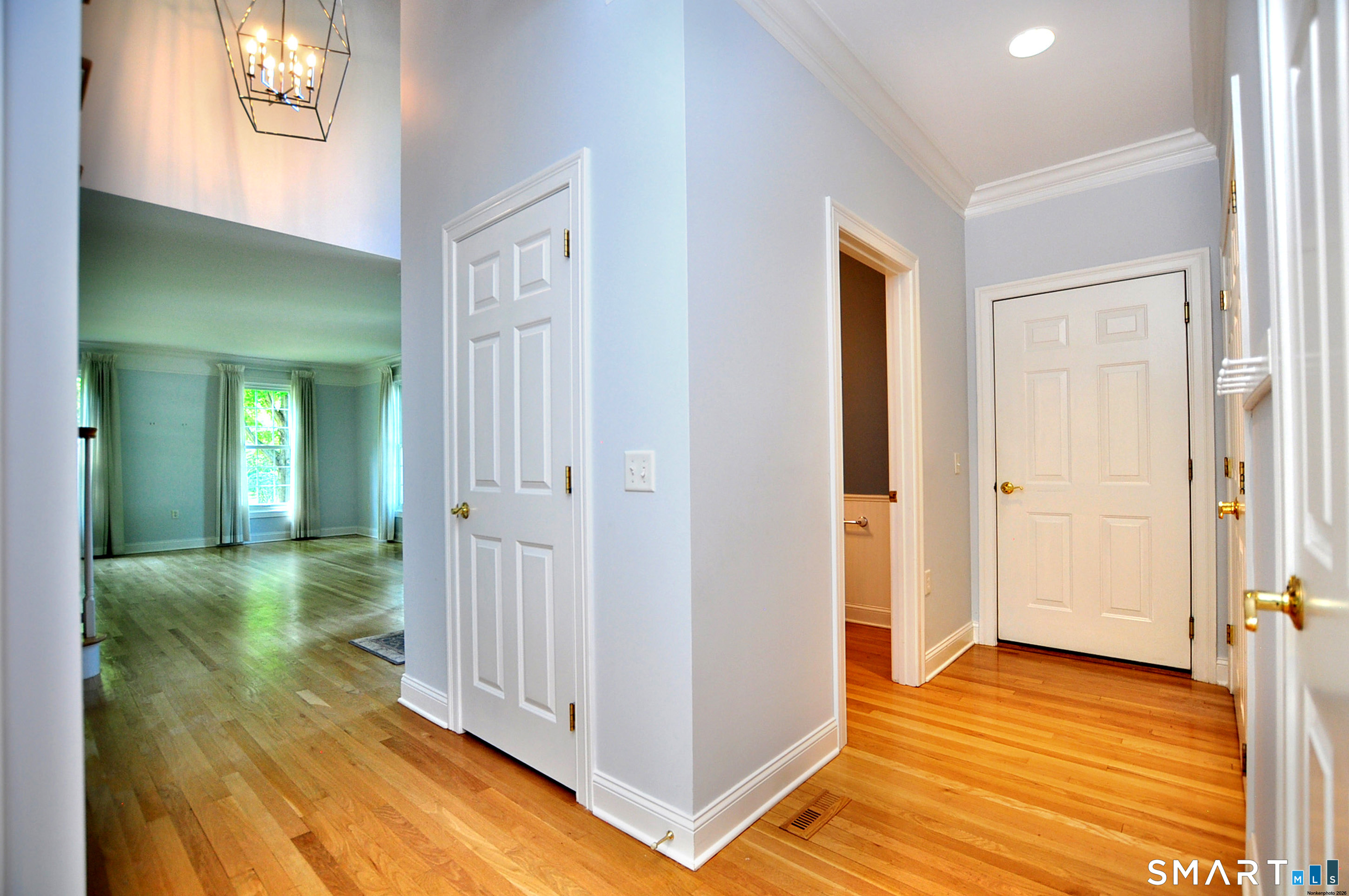 18 Cavendish Place Avon CT 06001