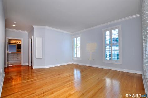 18 Cavendish Place Avon CT 06001