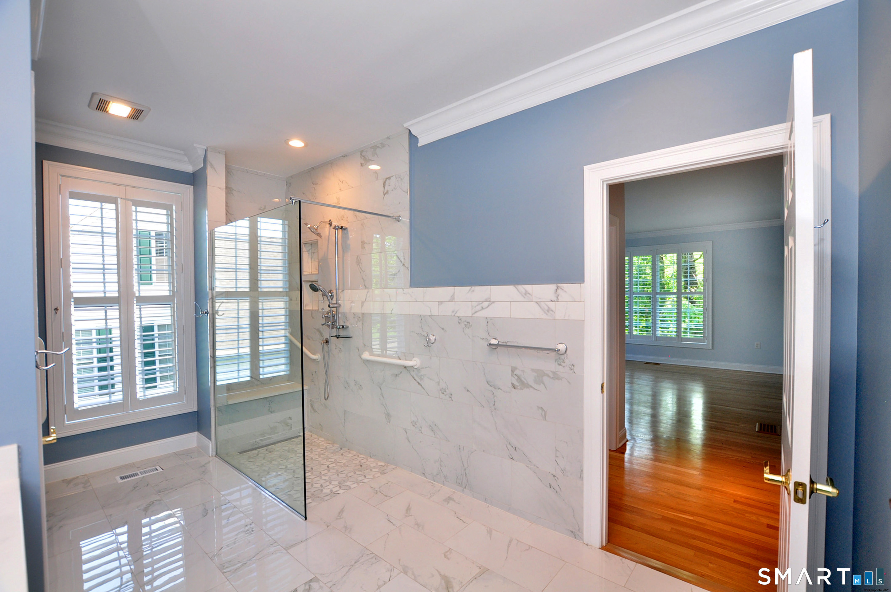 18 Cavendish Place Avon CT 06001