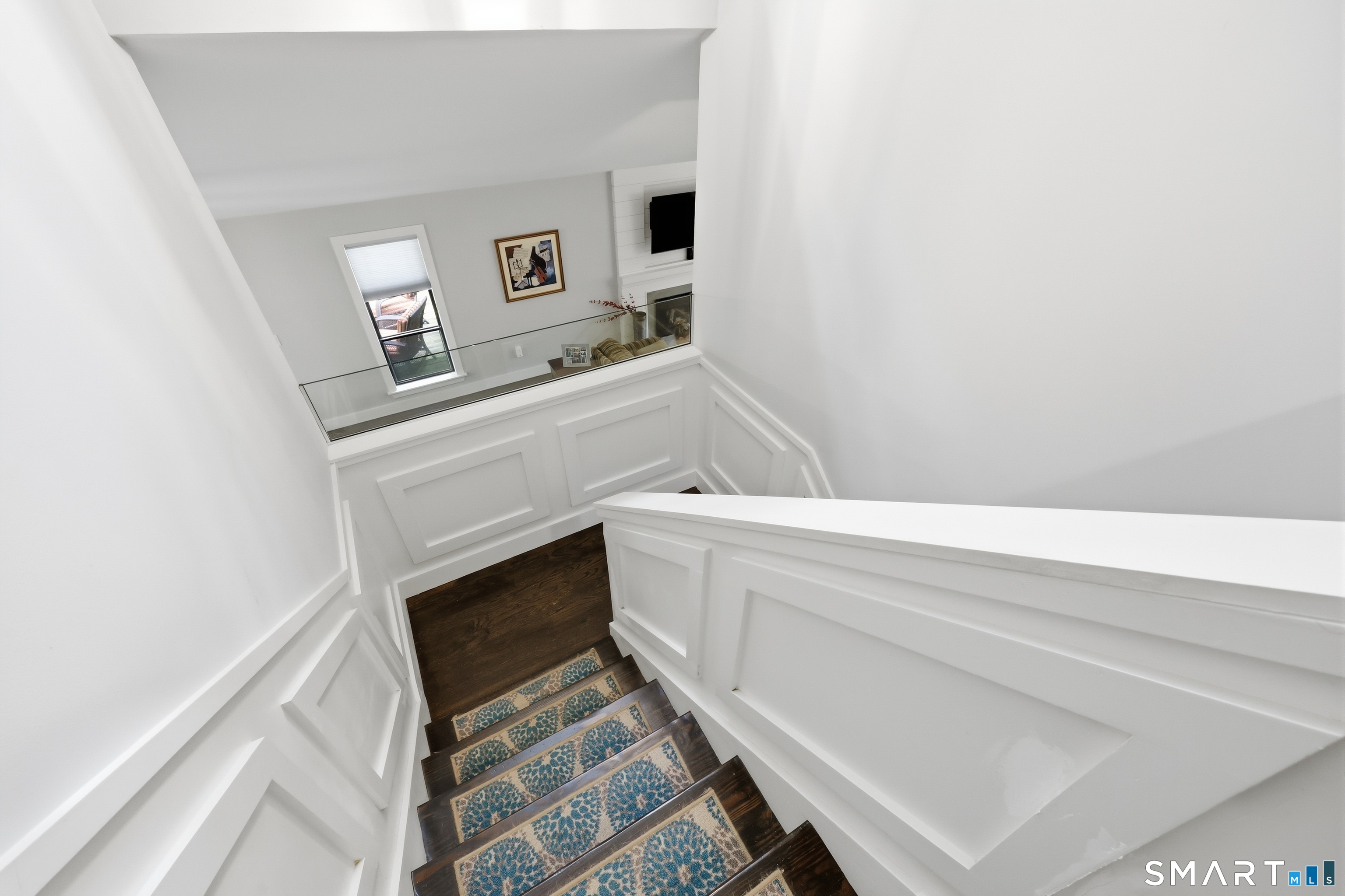19 Applewood Lane Avon CT 06001