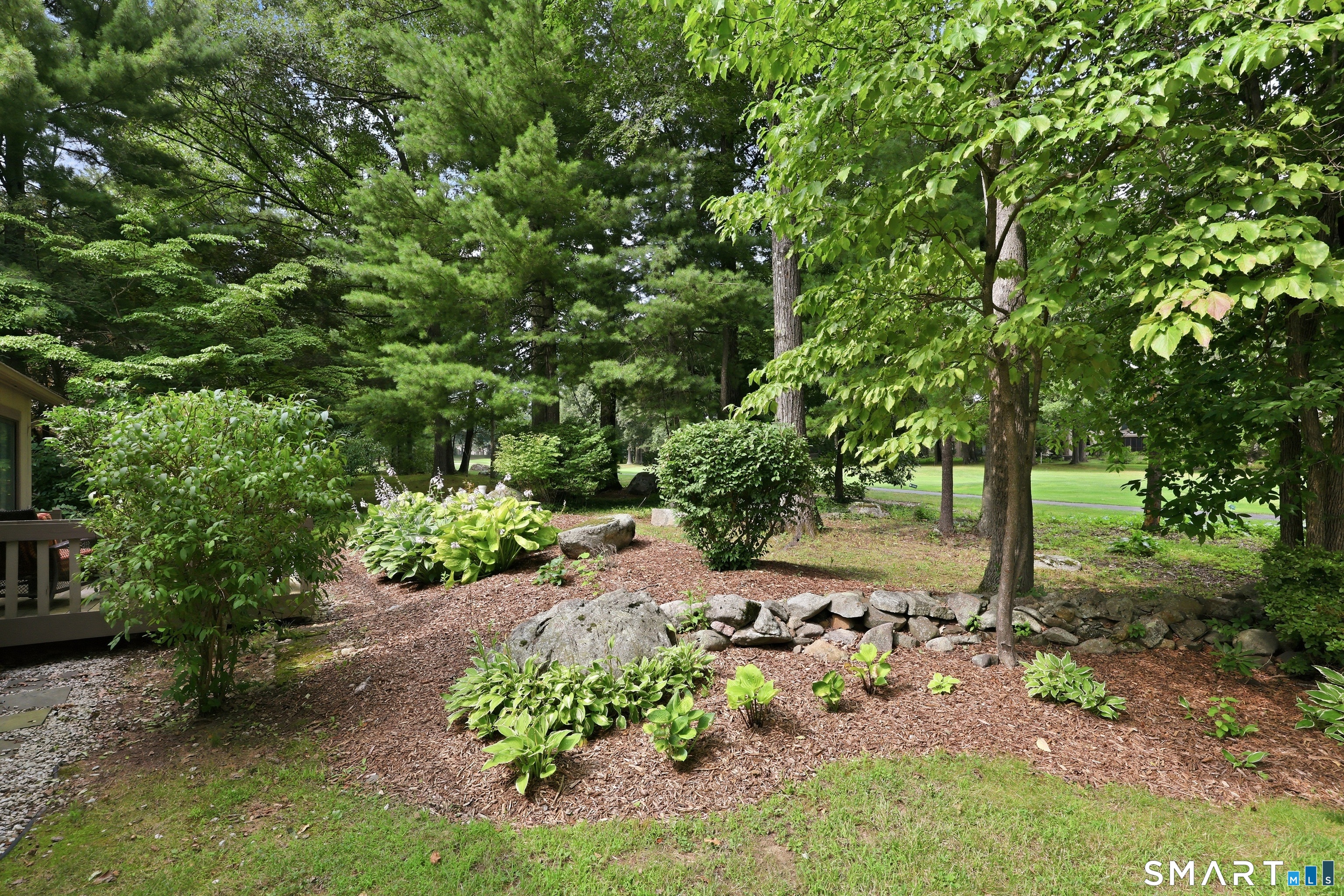 19 Applewood Lane Avon CT 06001