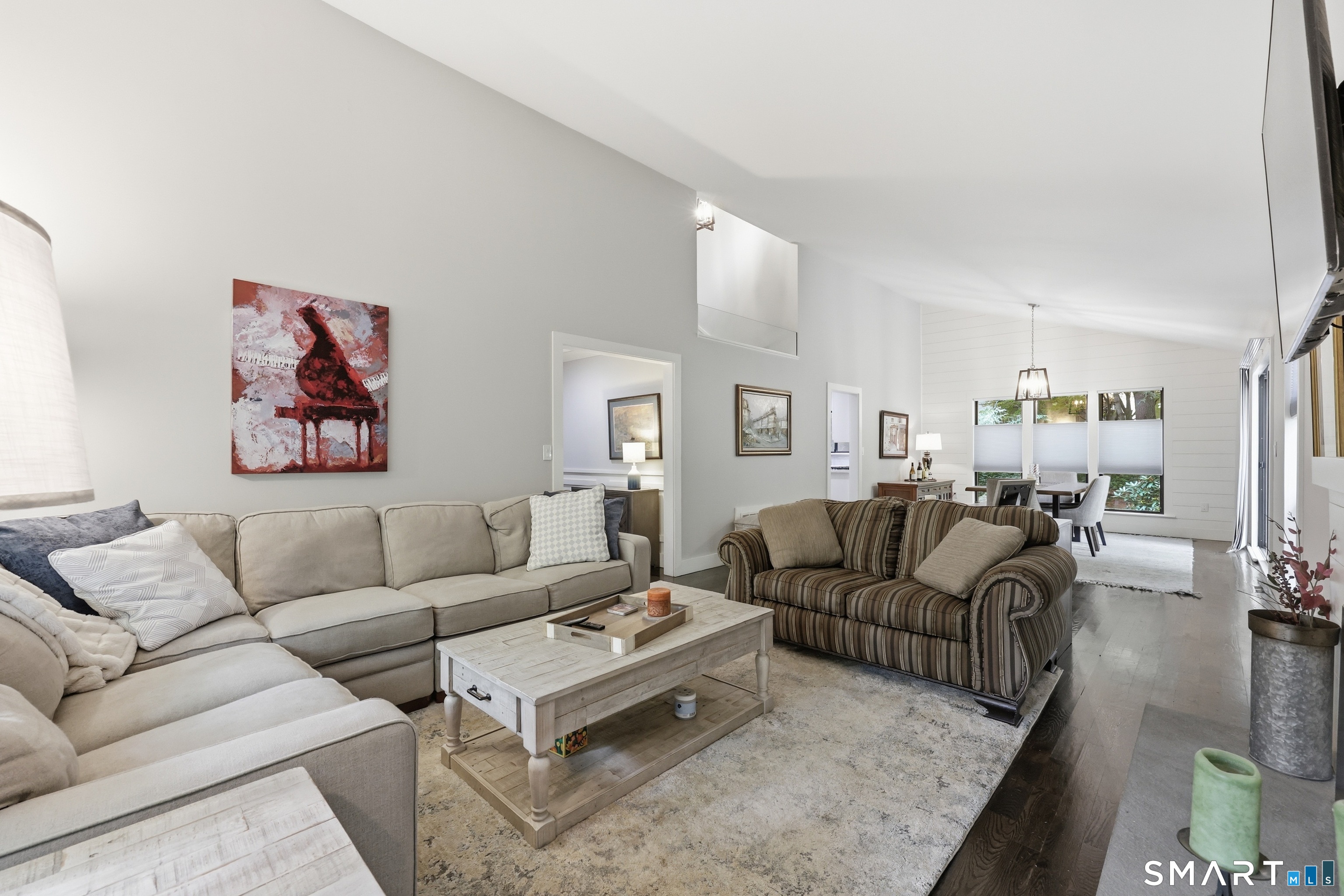 19 Applewood Lane Avon CT 06001