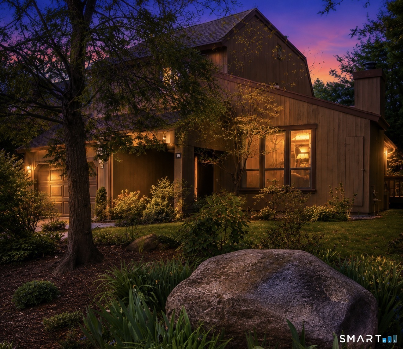 19 Applewood Lane Avon CT 06001