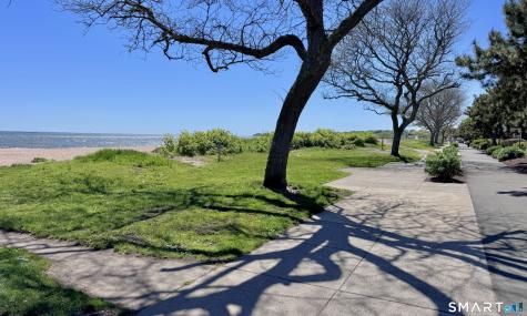 224 West Walk West Haven CT 06516
