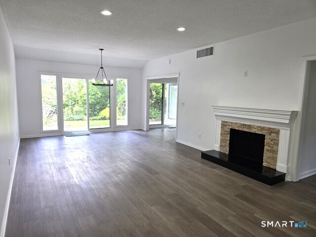 930 Heritage Village Southbury CT 06488