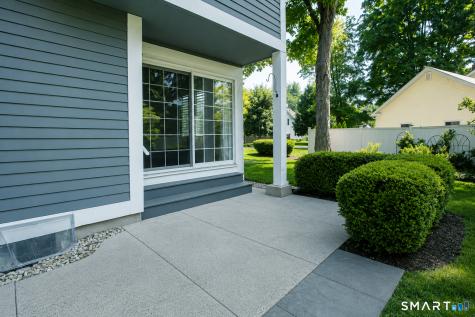 7 Old Mill Court Simsbury CT 06070