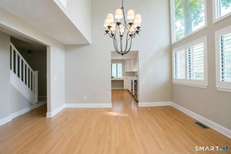 7 Old Mill Court Simsbury CT 06070