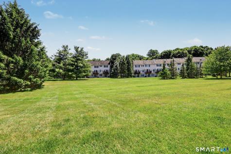 903 Larson Drive Danbury CT 06810