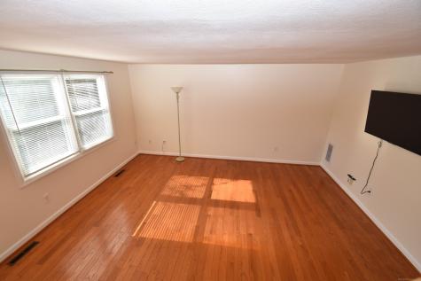 5 Garland Drive Glastonbury CT 06033