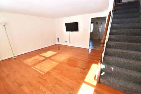 5 Garland Drive Glastonbury CT 06033