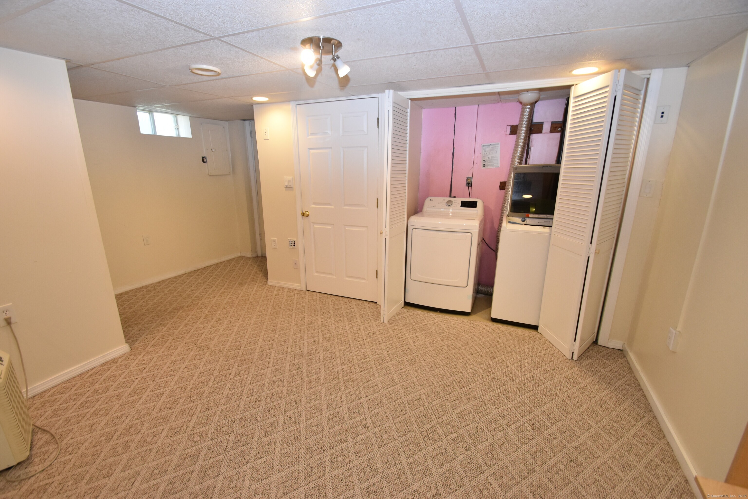 5 Garland Drive Glastonbury CT 06033