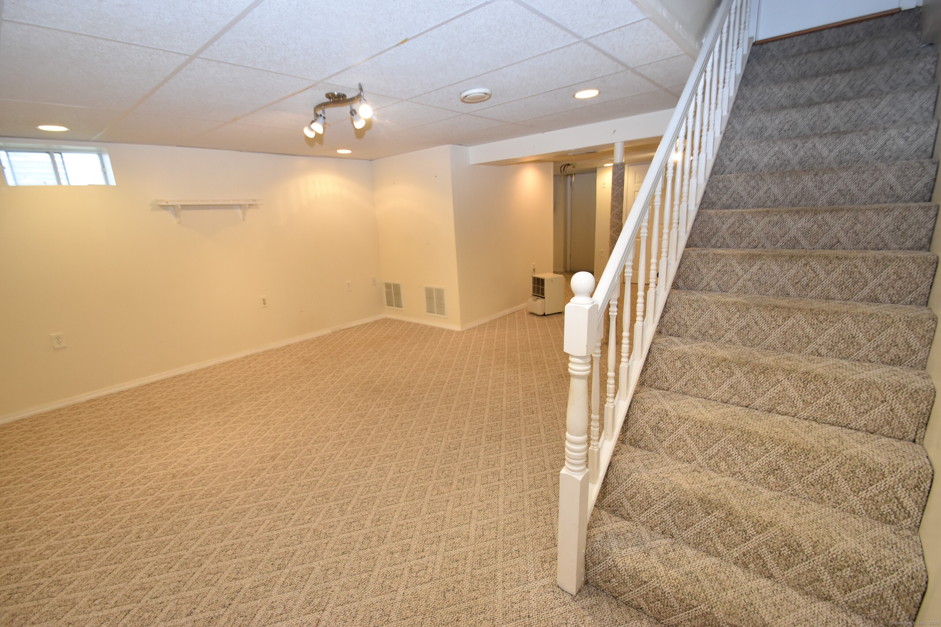 5 Garland Drive Glastonbury CT 06033