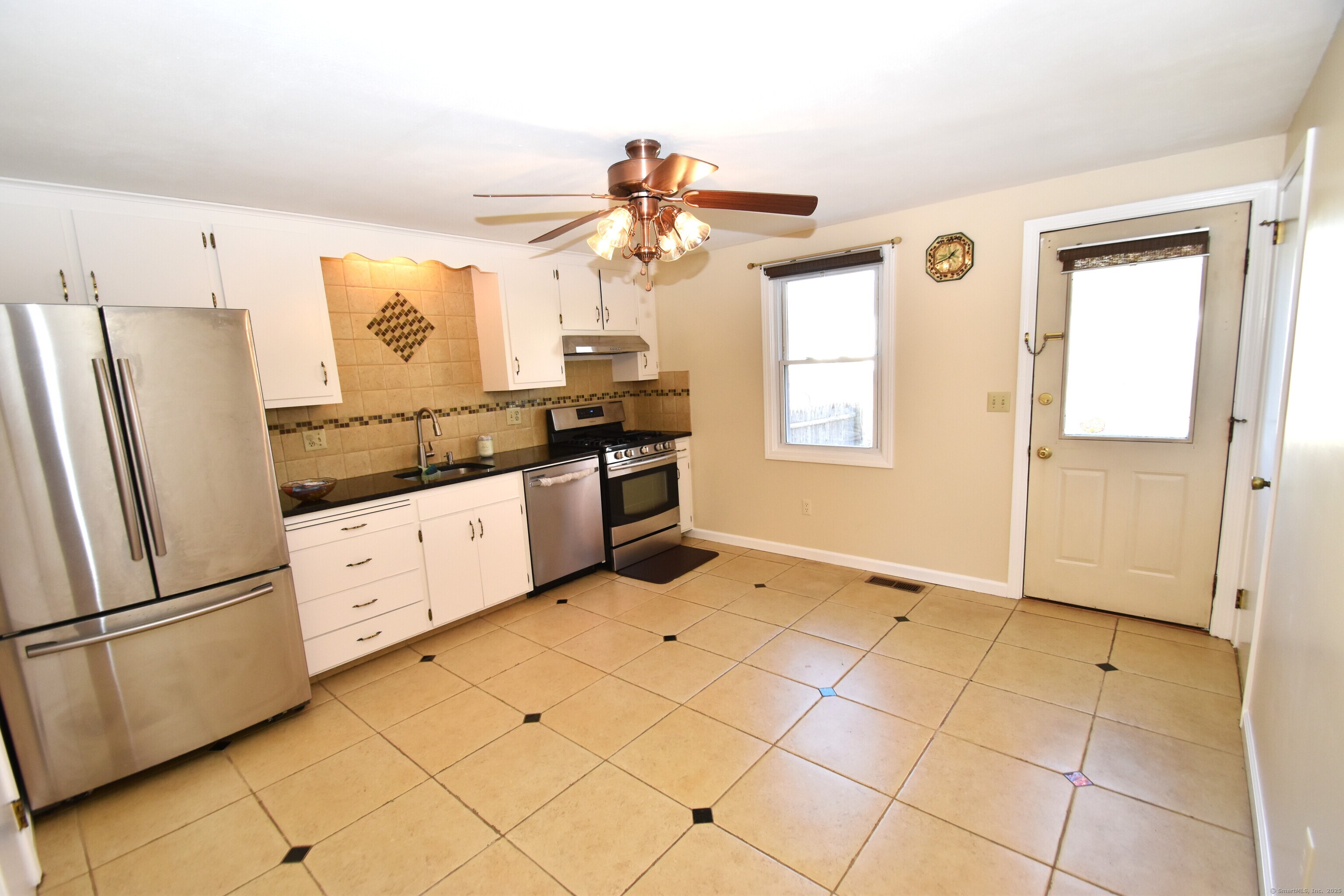 5 Garland Drive Glastonbury CT 06033