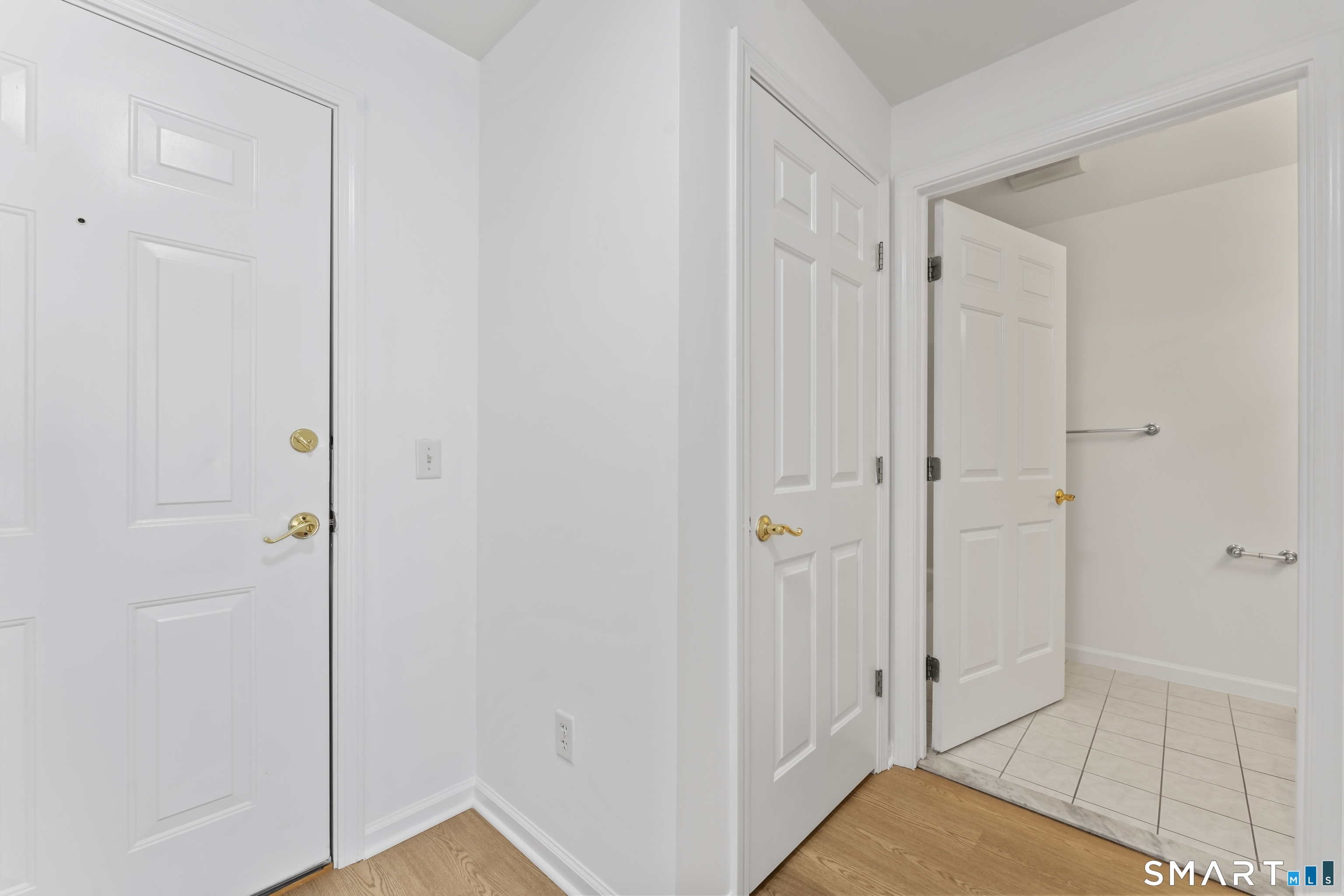468 Main Street East Lyme CT 06357