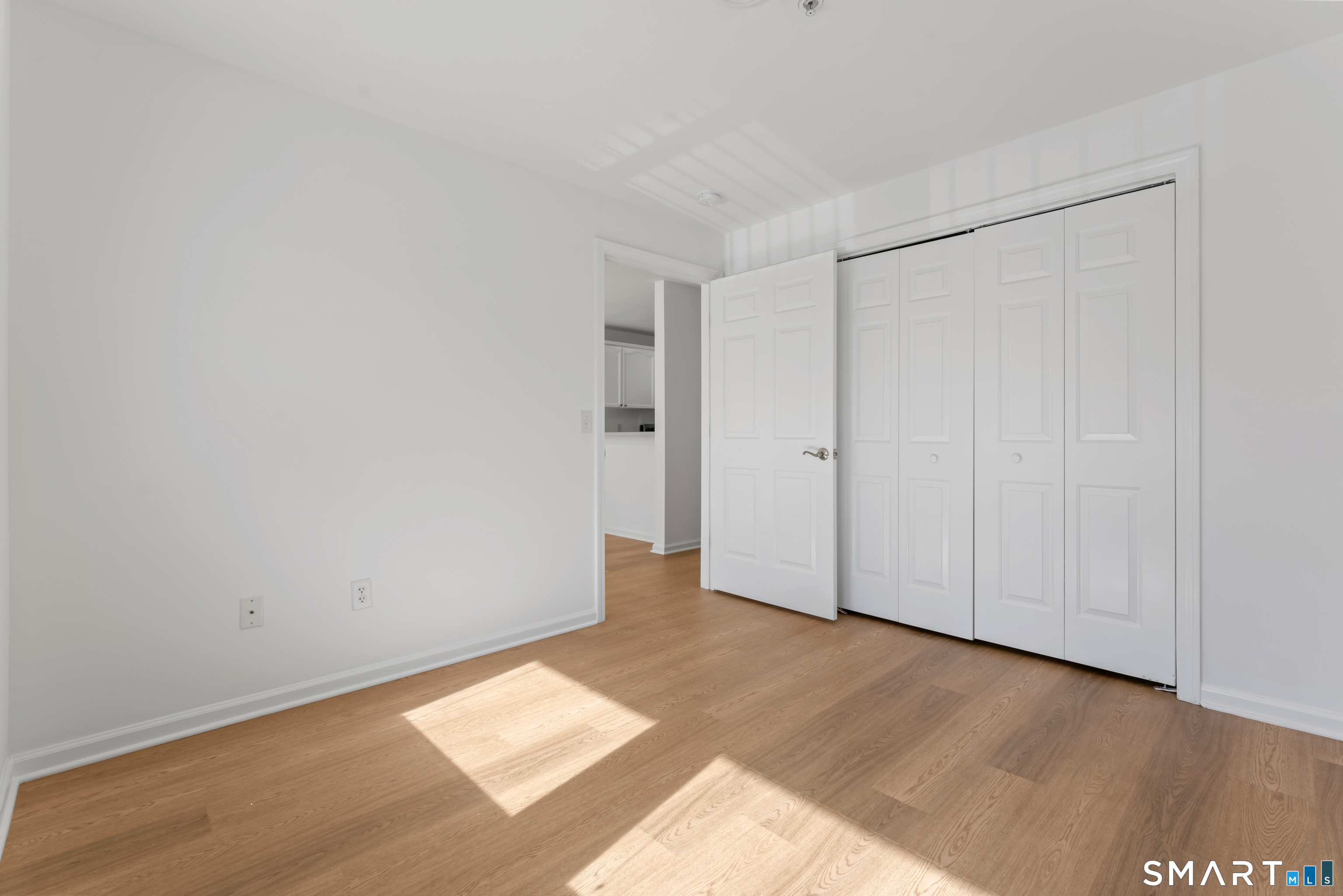 468 Main Street East Lyme CT 06357