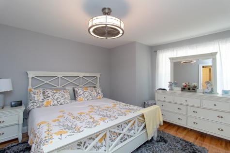 33 Gaby Lane Naugatuck CT 06770
