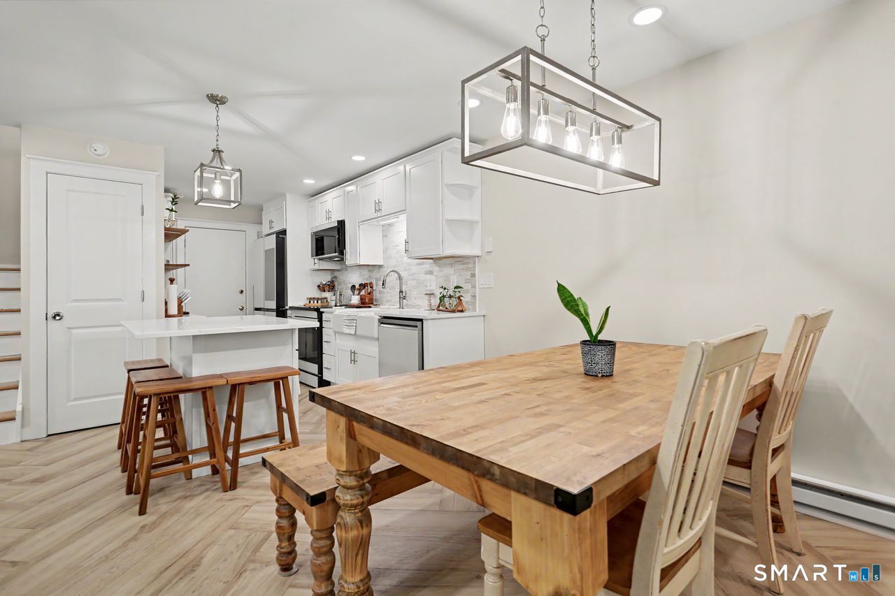 181 West Walk West Haven CT 06516