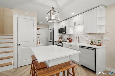 181 West Walk West Haven CT 06516