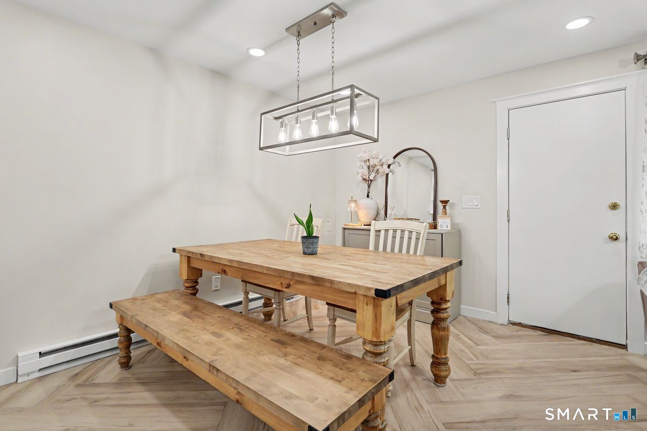 181 West Walk West Haven CT 06516