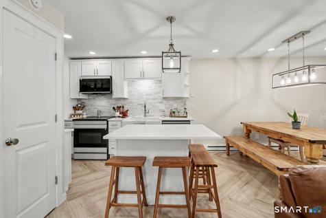 181 West Walk West Haven CT 06516