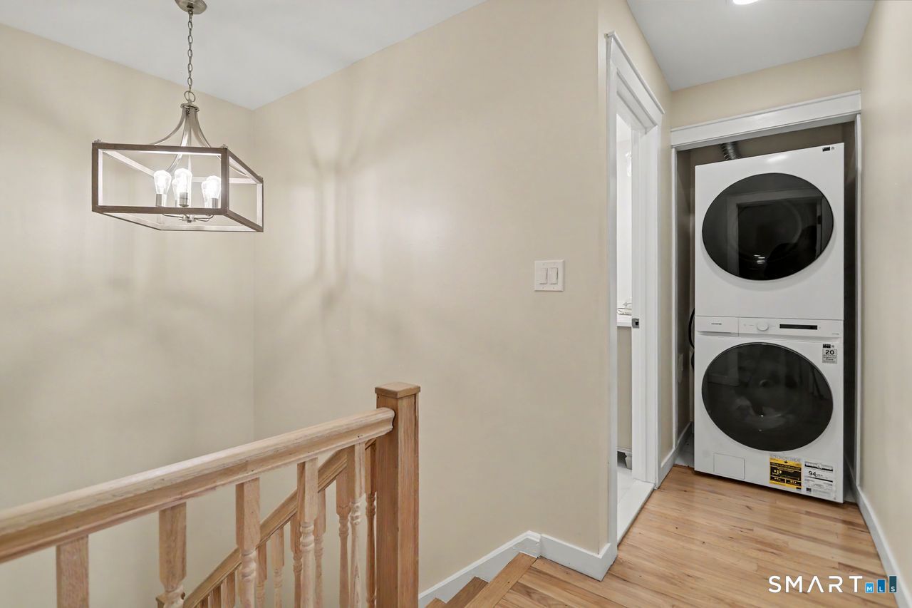181 West Walk West Haven CT 06516