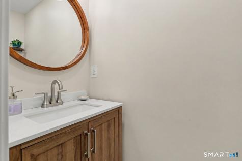 181 West Walk West Haven CT 06516