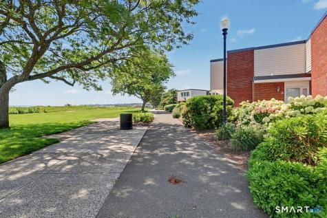 181 West Walk West Haven CT 06516