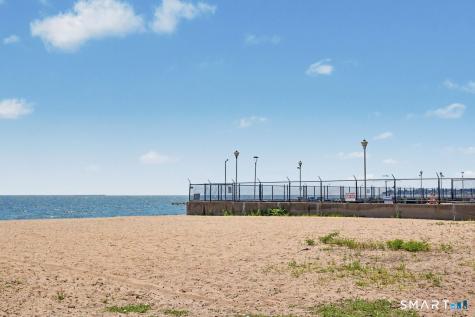 181 West Walk West Haven CT 06516