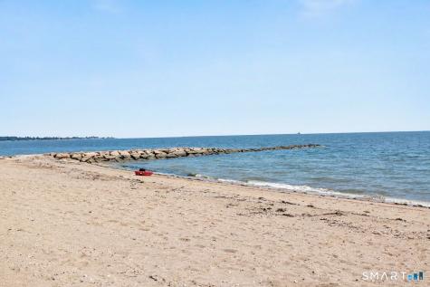 181 West Walk West Haven CT 06516